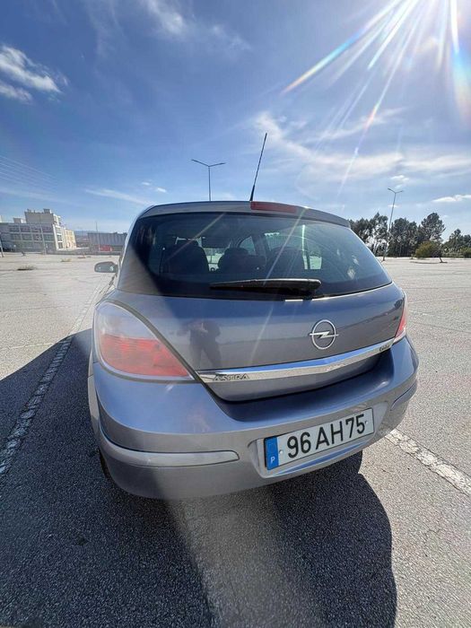 Opel astra 1.3 cdti 90 cv — photo 5