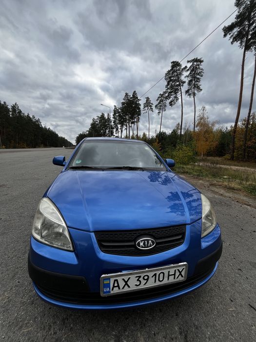 Продам KIA RIO 2007
