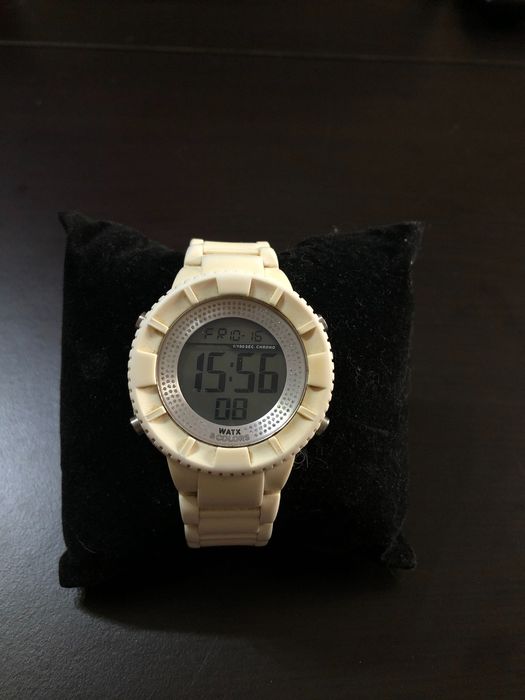 Relógio Watx & colors com 3 pulseiras