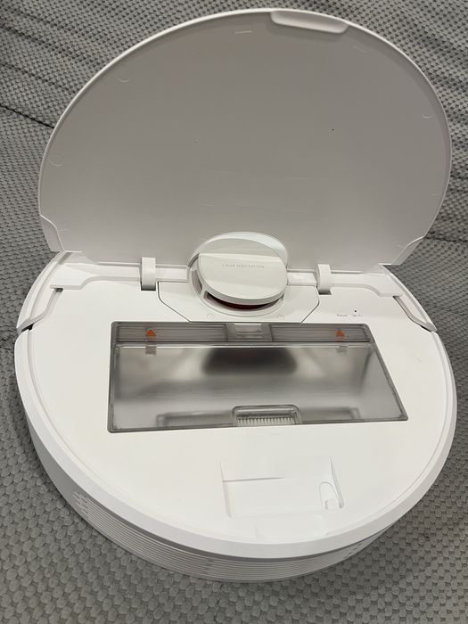 Робот пылесос моющий Робот-пилосос Dreame D9