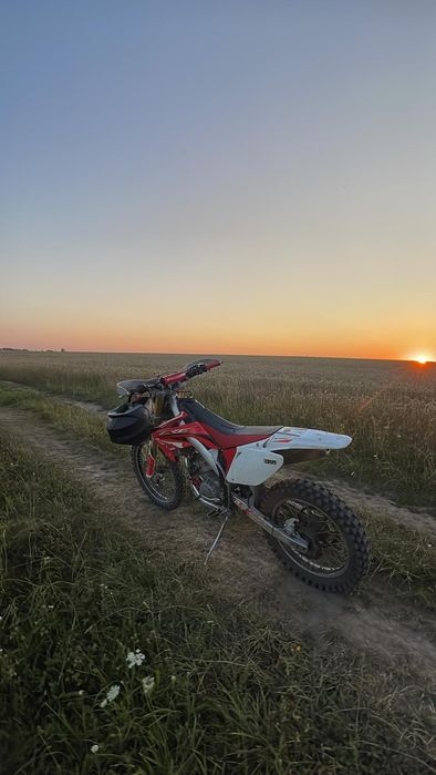 Мотоцикл Honda HM 125
