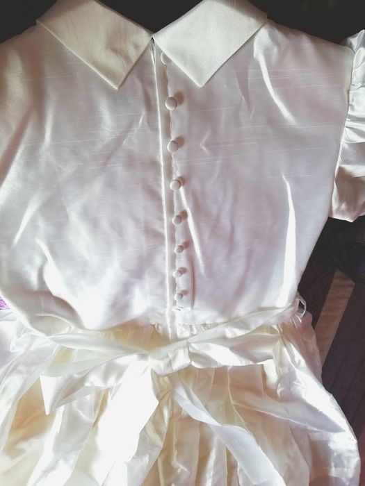 Vestido de Primeira Comunhão ou Profissão de Fé c/Luvas Coroa Terço