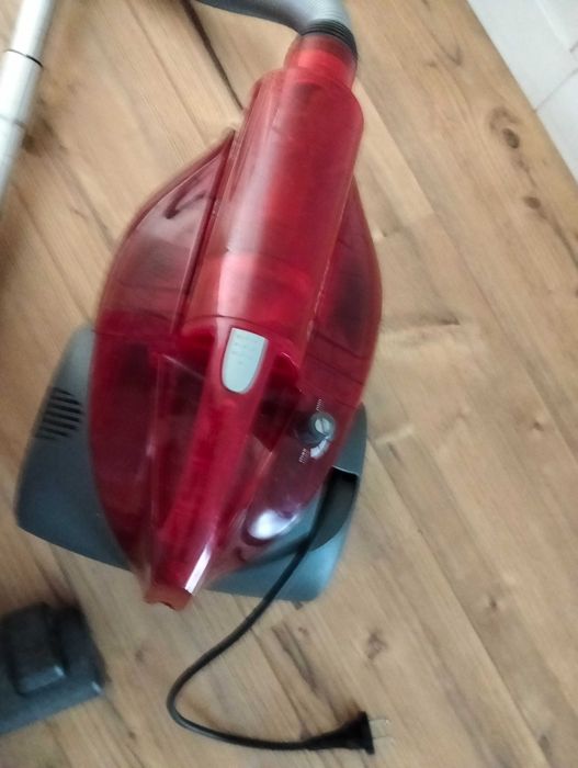 Aspirador prático Bosh