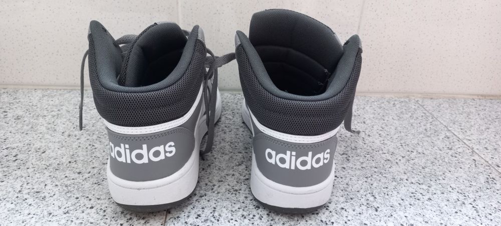 Tennis Adidas originais