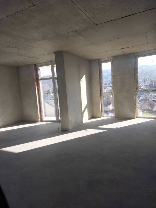 Продається квартира в центрі м.Свалява ЖК "Набережний квартал"!