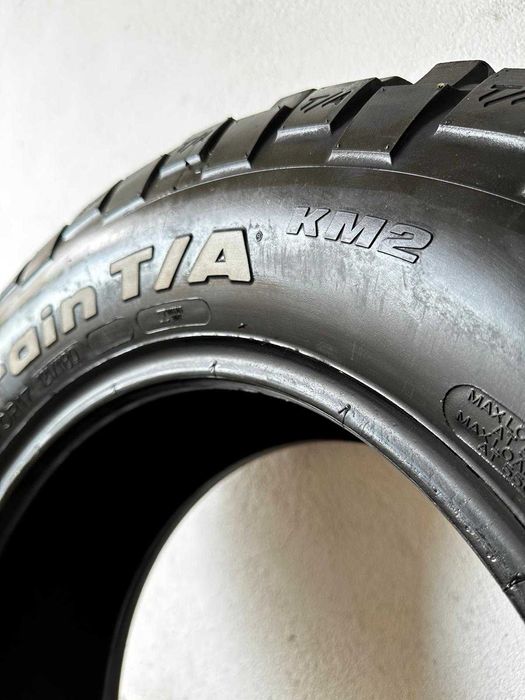 4 Pneus Semi-Novos BFGoodrich KM2 Mud-Terrain T/A 265/70 R17