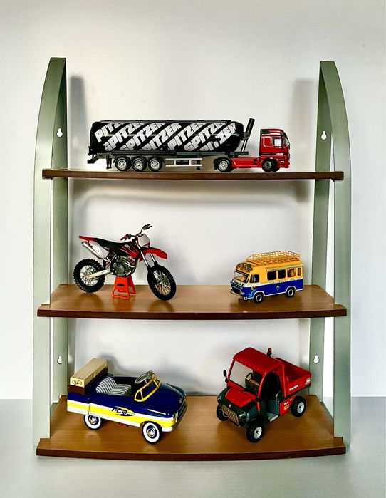 Estantes decorativas novas