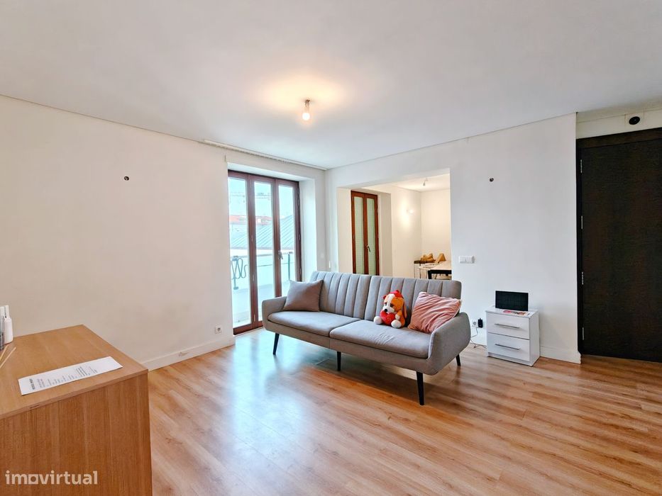 Apartamento T4 Mobilado no Centro de Aveiro
