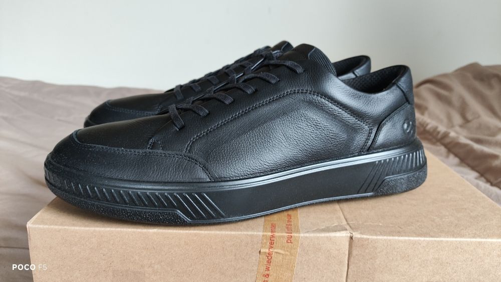 Ecco Move M czarne skórzane sneakersy rozm 44