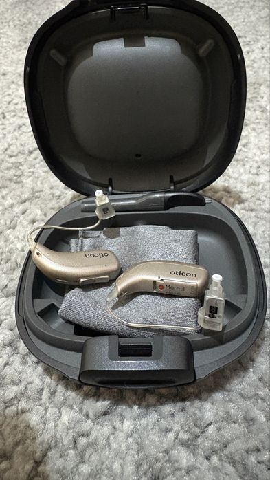 Aparelhos Auditivos Oticon More 3