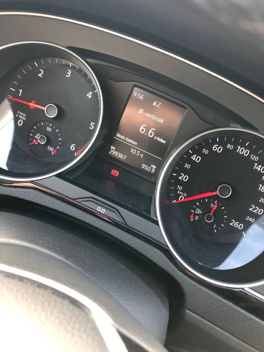 Продам пасат б8 1.6tdi