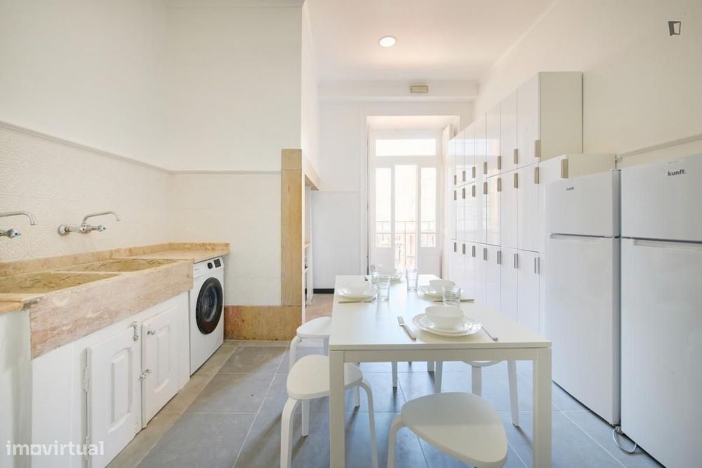 Quarto - localizado em Entrecampos Lisbon