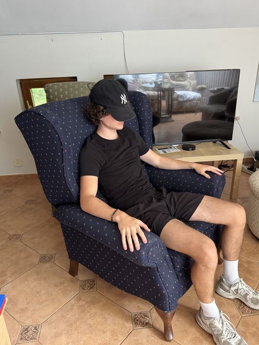 Fotel typu Lazy Boy Granatowy