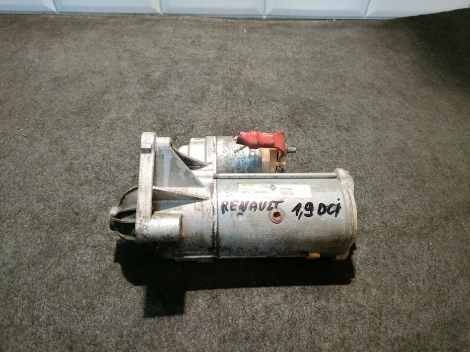 Rozrusznik 1,9 DCI  Renault