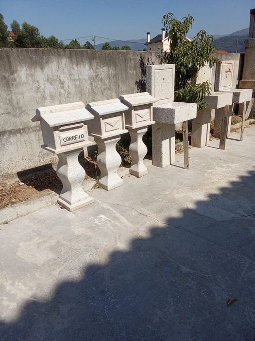 Caixas de correio em granito