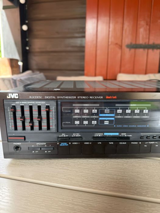 Amplituner JVC R-X 330V 2x 60W + equalizer