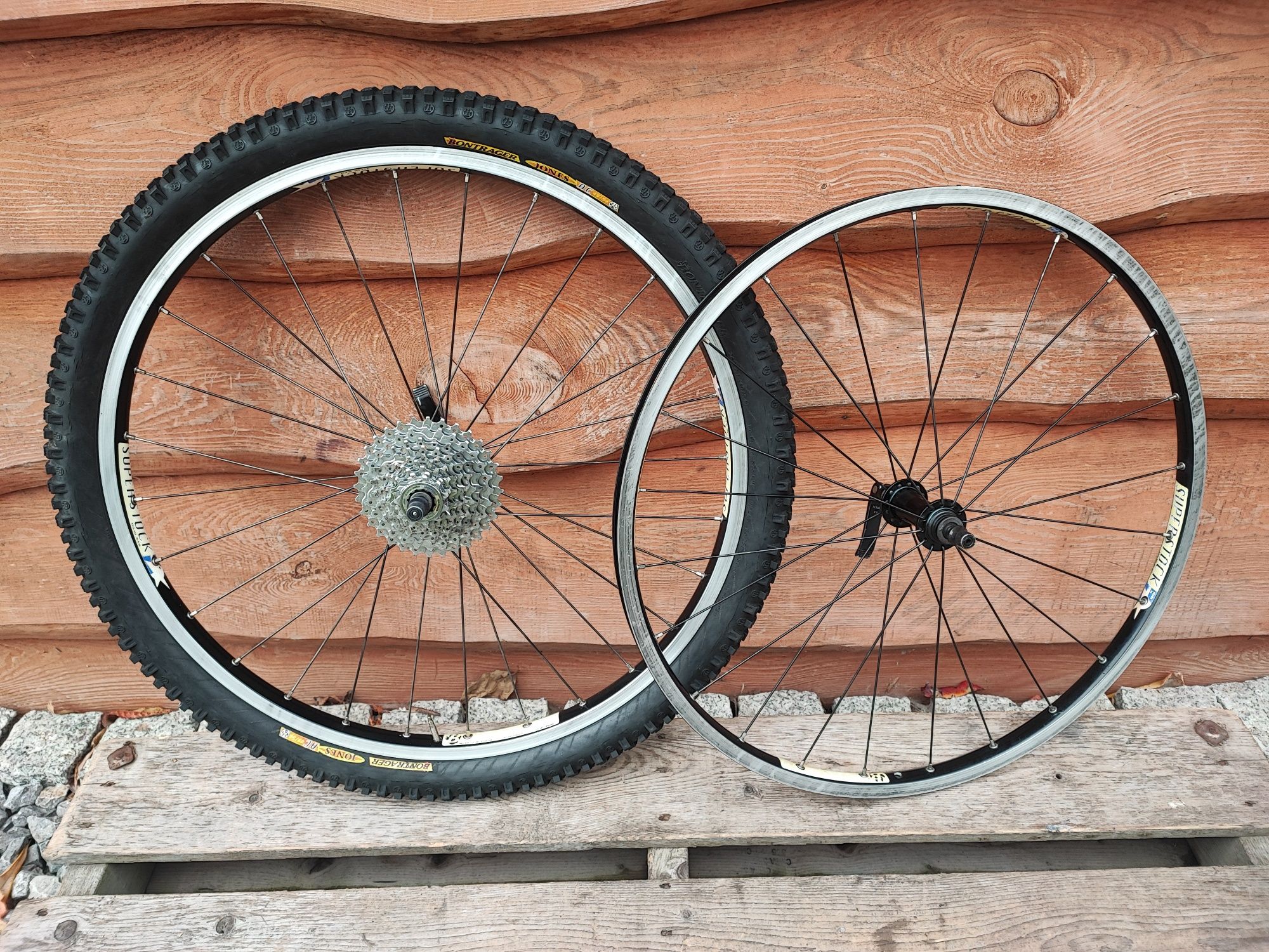 Bontrager superstock 26 hotsell