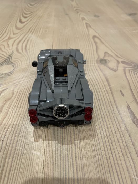 Auto Pagani LEGO