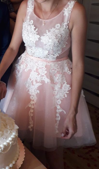 Śliczna sukienka