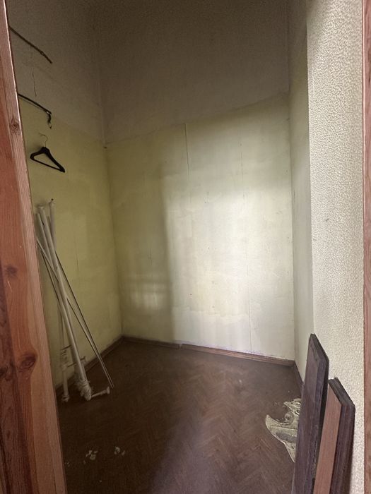 Сдам помещение м. Вокзальная, Полтавский Шлях 47/49, красная линия