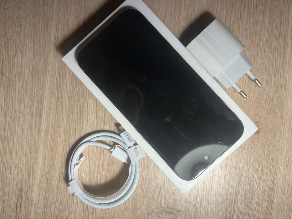 Sorzedam iphone 15 pro 128GB do negocjacji