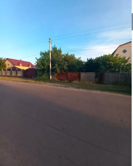 ВИГІДНА ПРОПОЗИЦІЯ, Будинок із всіма зручностями у великому живому сел