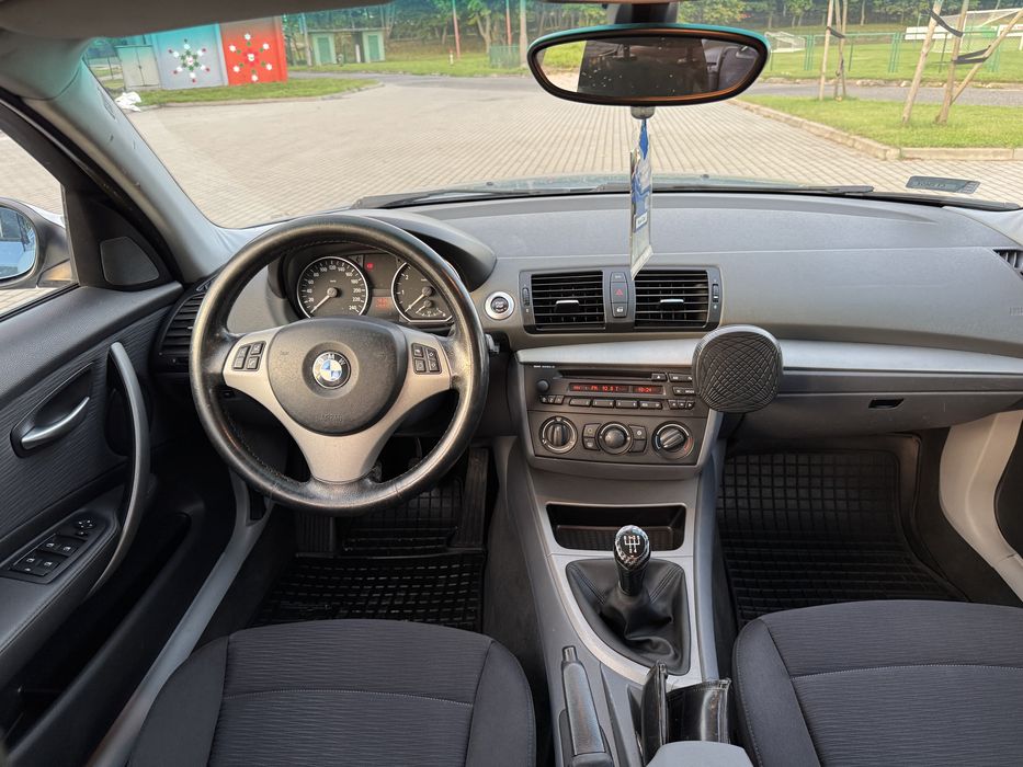 BMW 1 E87 Benzyna, KLIMA, xenon, Alufelgi, zadnabe