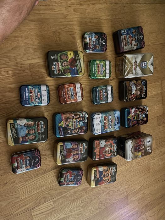 Vendo cartas Match Attax originais com latas