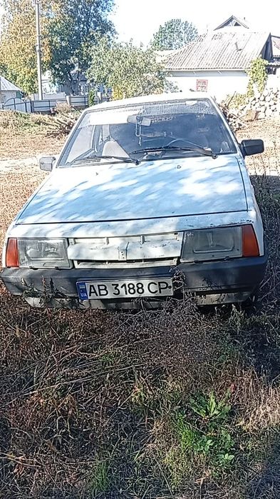 Продаж ВАЗ 2108.