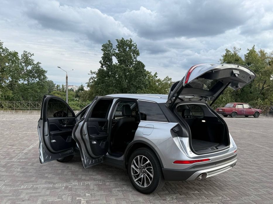 Lincoln Corsair 2022 VIN 5LMCJ1C96NUL11273 фото оголошення 7 з 16