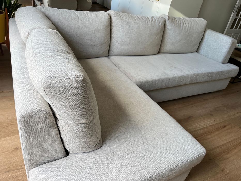 Sofá de Canto Feito à Medida – Excelente Estado