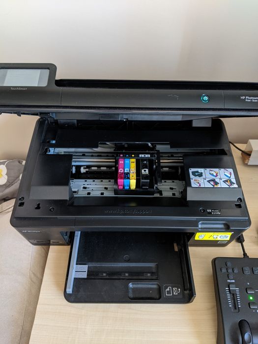 Принтер HP Photosmart plus B209b