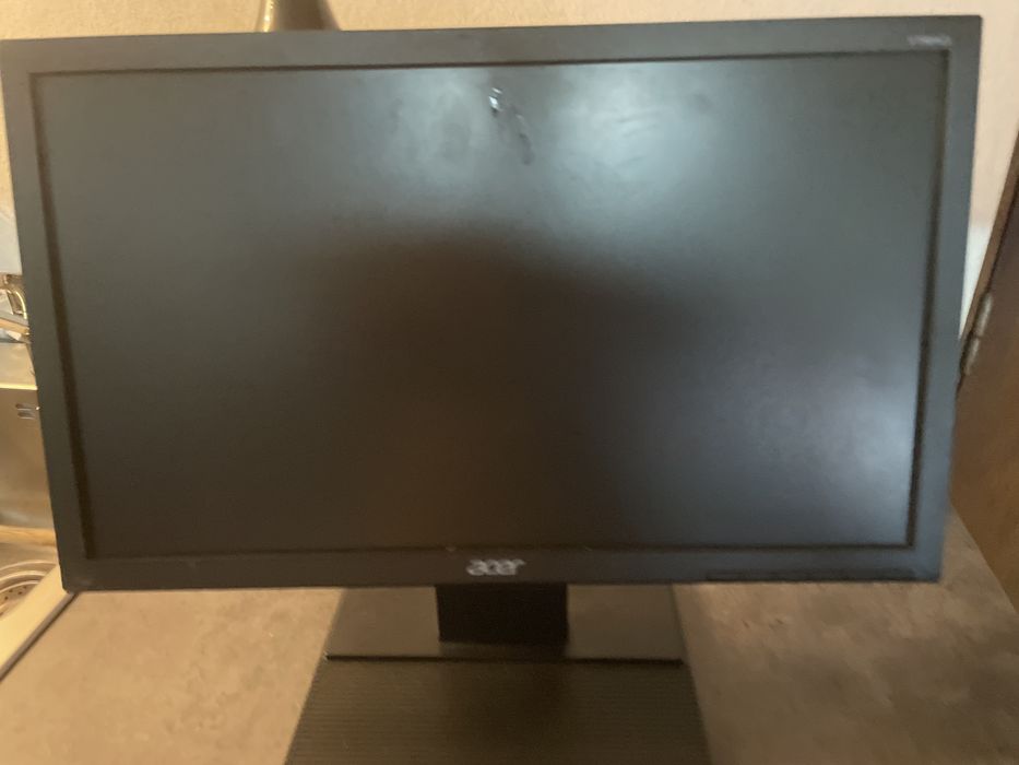 Vendo ecra ACER 19’ V196HQL