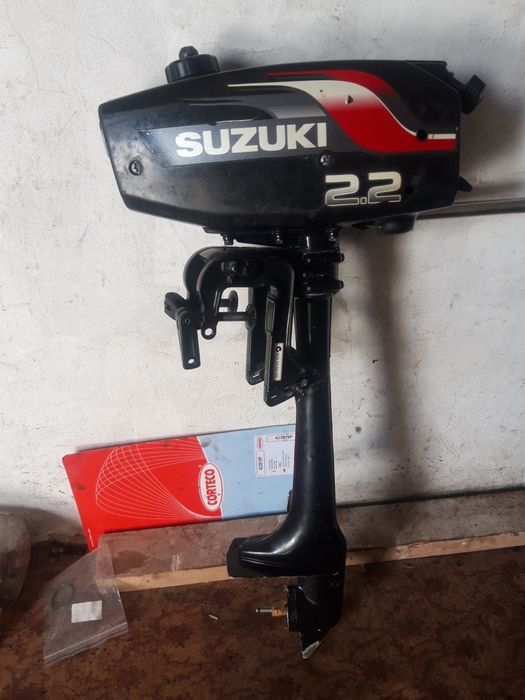 Двигун човновий suzuki dt 2,2