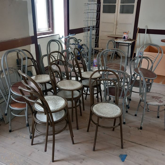 Cadeiras de café