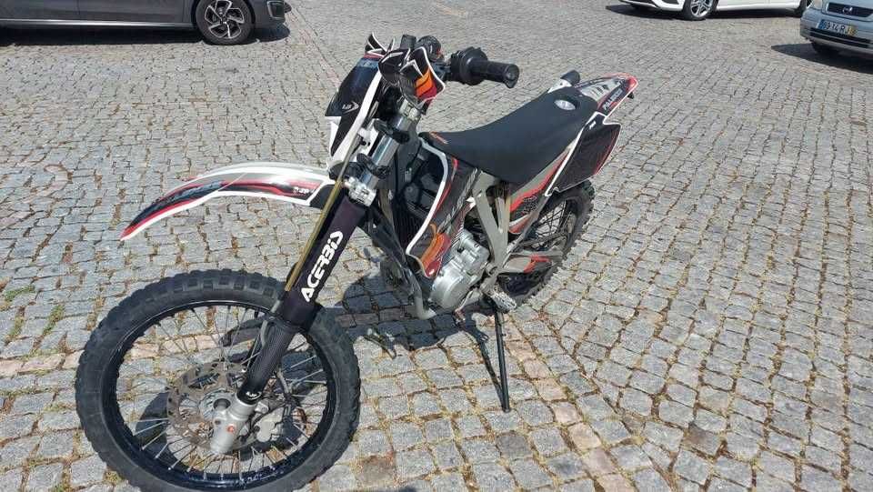AJP pr3 200 de 2005