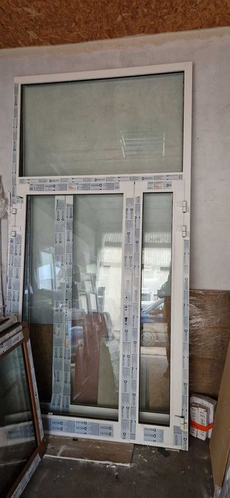 Drzwi, ścianka Aluminiowe białe wym. 1570 x 3100/2200