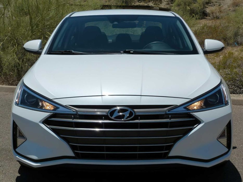 Hyundai Elantra 2020 — авто з США, оригінальний пробіг | від $5 000
