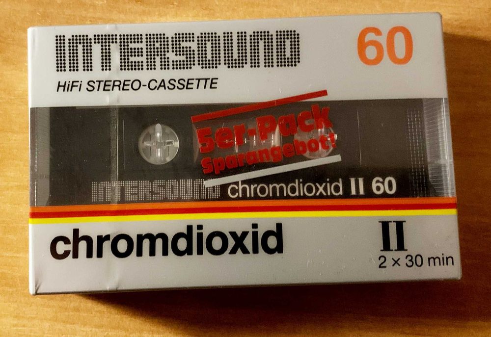 Kaseta INTERSOUND CHROMDIOXID 60, zafoliowana, kolekcjonerska.