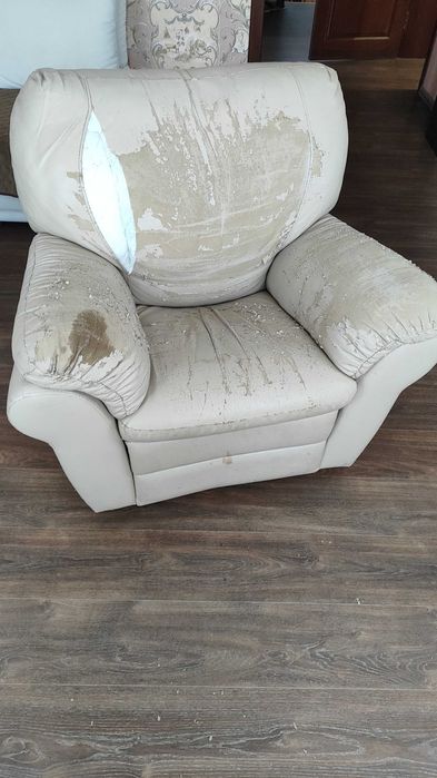 Крісло качалка-реклайнер