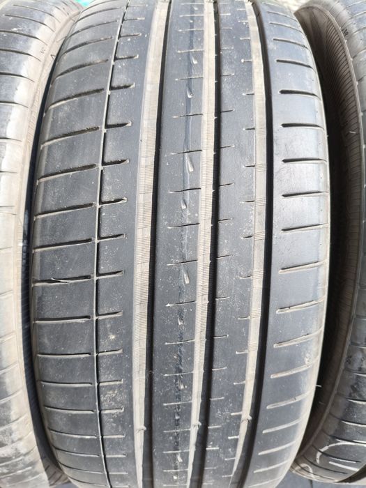 Komplet opon letnich Vredestein Ultrac Vorti+ 225/45/18 bdb stan