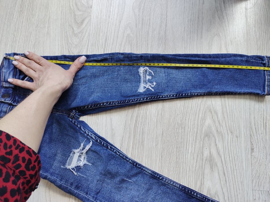 Стильные джинсы Zara