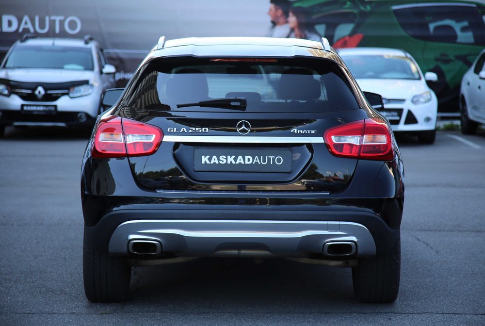Mercedes-Benz GLA 2016
