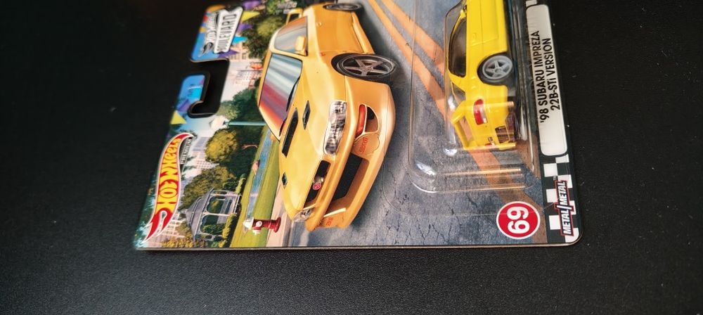 Hotwheels '98 Subaru impreza 22b-sti version
