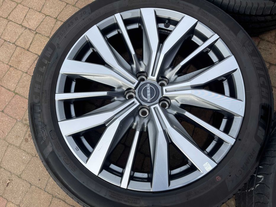 3975. Koła letnie oryginalne Nissan X-trail 5x114.3 255/45/20 2023r