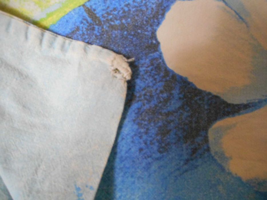 Натуральная ткань,простыни,наволочки,пододеяльники.