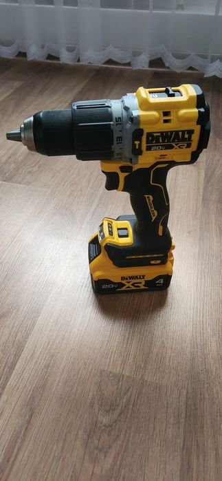 Безщітковий Шуруповерт Dewalt dcd 805