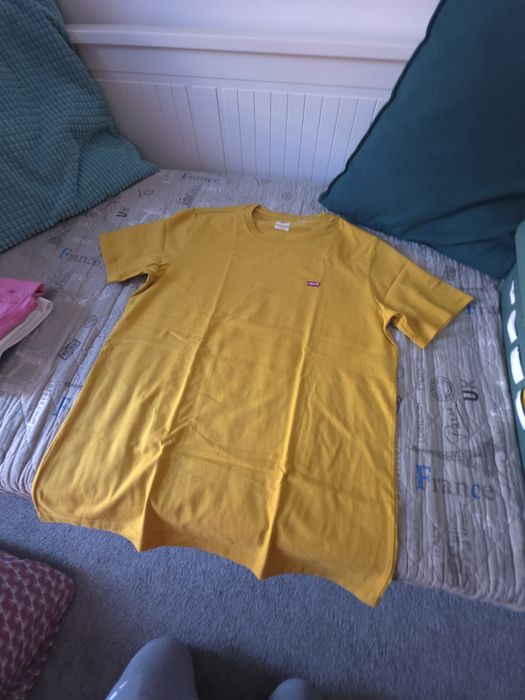 8 tshirts levi's housemark como novas