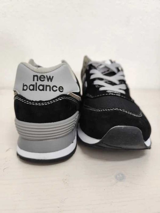 Sapatilhas New Balance 574 pretas | Tamanhos 40, 41, 42 e 43