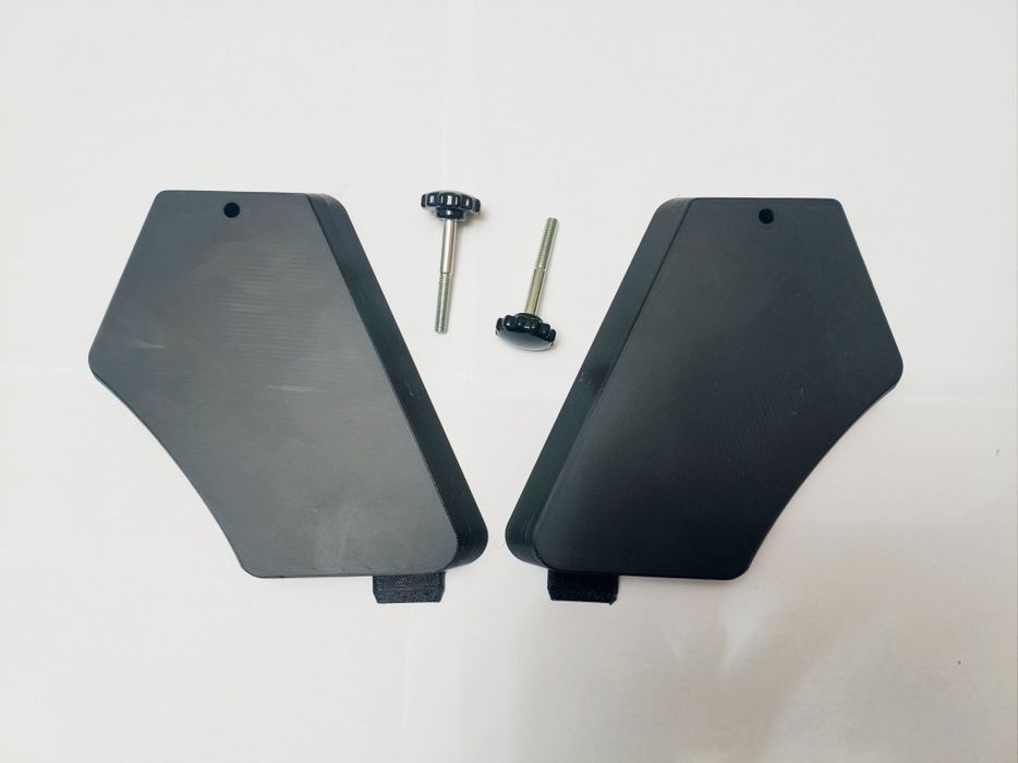 Schowki boczki narzędziówki zabytek komar romet 2szt + 2 śruby